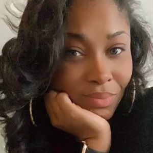 Meet your Posher, Cori